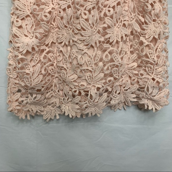 Lulu’s lace overlay  peach dress size small open back - Picture 3 of 11
